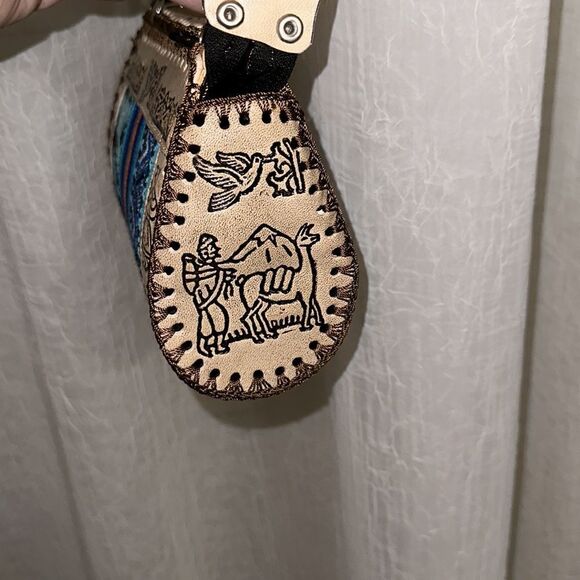 Peruvian Genuine Tooled Graphic Leather Stripe Mini Crossbody Bag - Picture 5 of 12